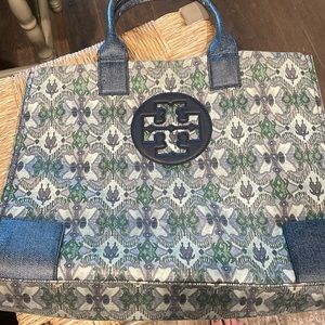 Tory Burch Ella tote. Fair amount of wear. But great bag nonetheless.
